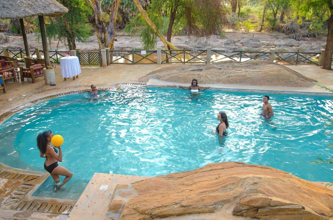 Villa Maneaters Tsavo Exterior foto